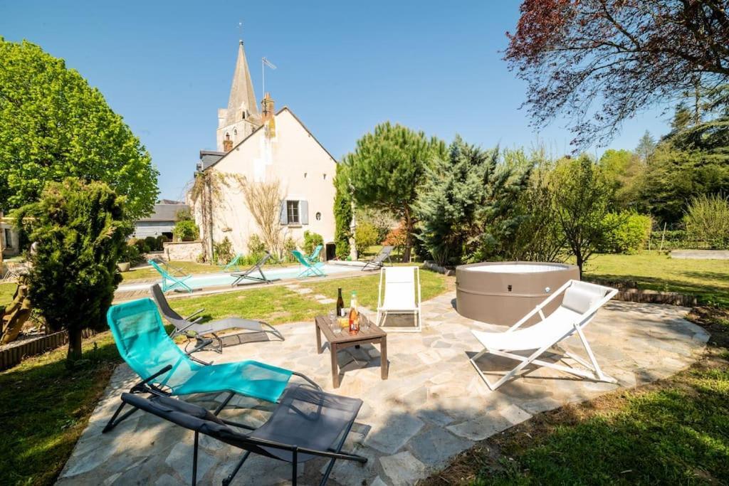 Le Clos Du Tilleul Fabuleuse Propriete 15 A 30 Pers Piscine Au Coeur D'Un Charmant Village Thilouze ภายนอก รูปภาพ